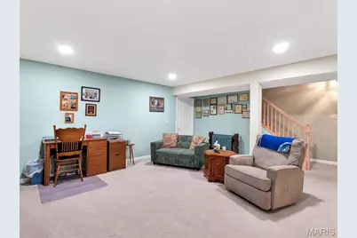 10237 Carlton Place Court, Saint Louis, MO 63123 - Photo 4