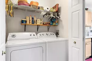 10237 Carlton Pl Ct, Saint Louis, MO 63123 - Photo 14