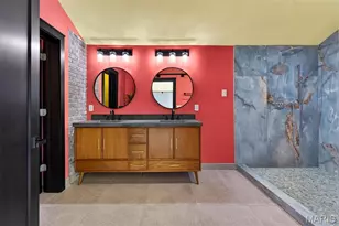 1034 S Kingshighway Blvd, Saint Louis, MO 63110 - Photo 30