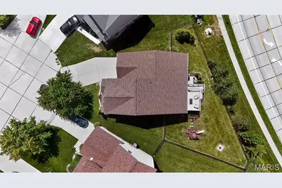 47 Country Stone Court, Lake Saint Louis, MO 63367 - Photo 40