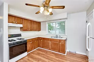 11042 Florence Ave, Saint Louis, MO 63074 - Photo 12