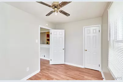 11042 Florence Avenue, Saint Louis, MO 63074 - Photo 10