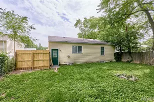 11042 Florence Ave, Saint Louis, MO 63074 - Photo 20