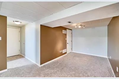 6001 La Chateau Court, Saint Louis, MO 63129 - Photo 22