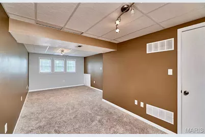 6001 La Chateau Court, Saint Louis, MO 63129 - Photo 24
