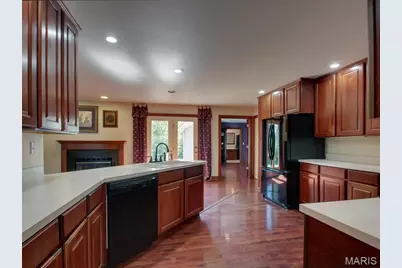 111 Westview Street, Palmyra, MO 63461 - Photo 2