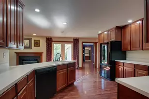 111 Westview St, Palmyra, MO 63461 - Photo 2