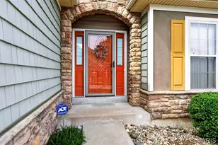1711 Prospect Village Dr, Lake Saint Louis, MO 63367 - Photo 2