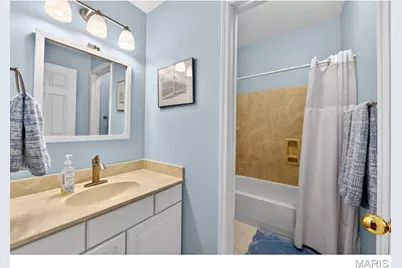505 North and South, 2C, University City, MO 63130 - Photo 24