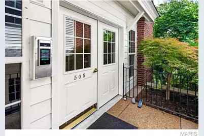 505 North and South, 2C, University City, MO 63130 - Photo 28