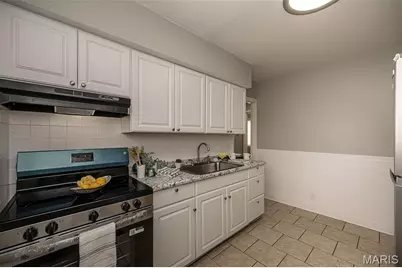 1225 Newark Drive, Saint Louis, MO 63137 - Photo 10