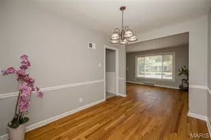 1225 Newark Dr, Saint Louis, MO 63137 - Photo 6