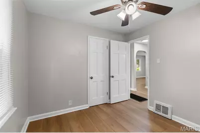 7743 Monroe Drive, Hanley Hills, MO 63133 - Photo 24
