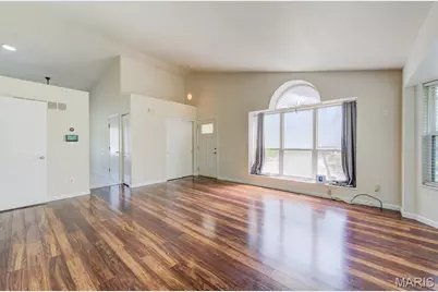 14303 Jamestown Bay Drive, Florissant, MO 63034 - Photo 6