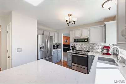 2920 Sherwood Drive, Florissant, MO 63031 - Photo 24