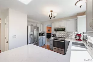 2920 Sherwood Dr, Florissant, MO 63031 - Photo 24