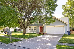 2920 Sherwood Dr, Florissant, MO 63031 - Photo 2