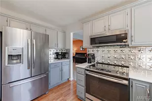 2920 Sherwood Dr, Florissant, MO 63031 - Photo 18