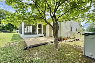 3675 Bostons Farm Dr, Bridgeton, MO 63044 - Photo 38