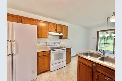 3675 Bostons Farm Drive, Bridgeton, MO 63044 - Photo 14