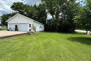 504 N 2nd St, Robertsville, MO 65066 - Photo 22