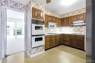 2477 Baxton Way, Chesterfield, MO 63017 - Photo 10