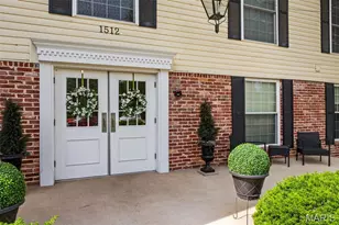 1512 Bedford Forge Ct, Chesterfield, MO 63017 - Photo 2