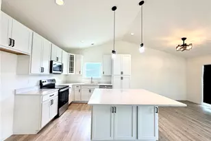 3812 Sonora Stone Dr, Florissant, MO 63031 - Photo 12
