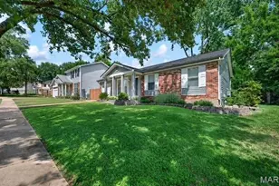 7018 Grassy Valley Dr, Saint Louis, MO 63129 - Photo 2