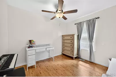 7018 Grassy Valley Drive, Saint Louis, MO 63129 - Photo 14