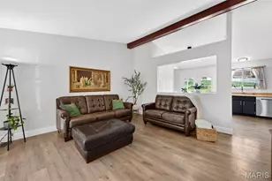 7018 Grassy Valley Dr, Saint Louis, MO 63129 - Photo 4