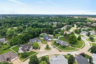 2008 Archway Dr, Wentzville, MO 63385 - Photo 68