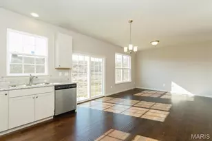 32 Wingtip Ct, Saint Peters, MO 63376 - Photo 4