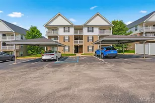 5300 Spring River Dr, O'Fallon, MO 63368 - Photo 32
