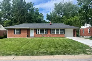59 S Floridale Dr, Saint Louis, MO 63135 - Photo 2