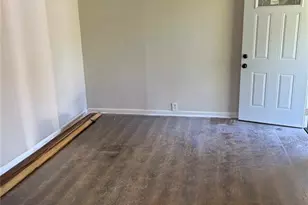 806 Stella St, Montgomery City, MO 63361 - Photo 6