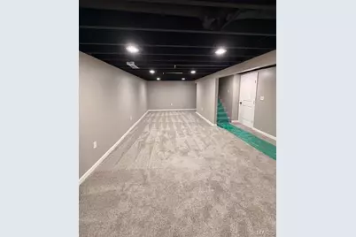 11644 Altozano Lane, Florissant, MO 63033 - Photo 6