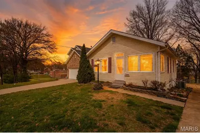 7409 Lansdowne Avenue, Shrewsbury, MO 63119 - Photo 1