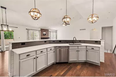 1258 Spring Lilly Drive, High Ridge, MO 63049 - Photo 6