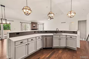 1258 Spring Lilly Dr, High Ridge, MO 63049 - Photo 6