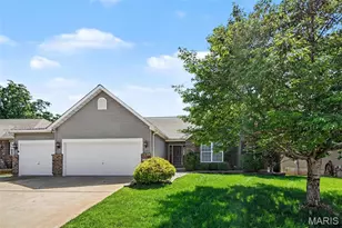 1258 Spring Lilly Dr, High Ridge, MO 63049 - Photo 4