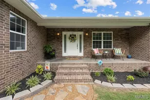 100 Stull Dr, Fenton, MO 63736 - Photo 2