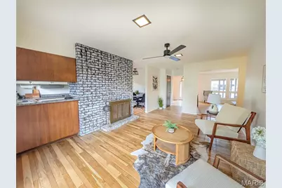 7496 Sir Lords Lane, Hazelwood, MO 63042 - Photo 8