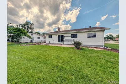 7496 Sir Lords Lane, Hazelwood, MO 63042 - Photo 20