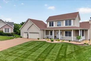 129 Henrietta Ct, Dardenne Prairie, MO 63368 - Photo 2
