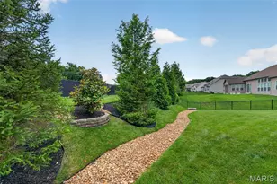 414 Gatehouse Cir, Wentzville, MO 63385 - Photo 42