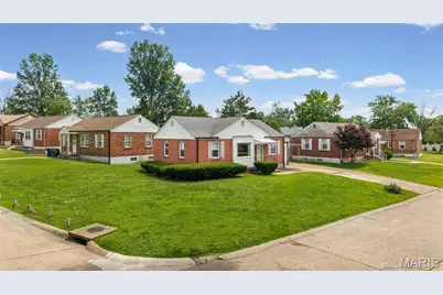 7322 Parkwood Drive, Saint Louis, MO 63116 - Photo 4