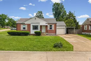 7322 Parkwood Dr, Saint Louis, MO 63116 - Photo 2