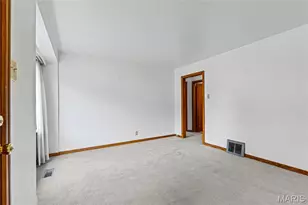 7322 Parkwood Dr, Saint Louis, MO 63116 - Photo 12