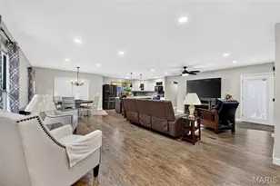 17 Debbie Dr, Saint Peters, MO 63376 - Photo 4